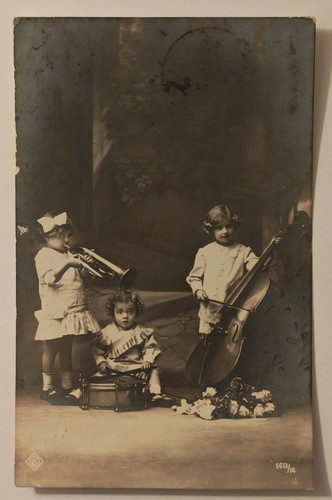Kinder musikinstrumenten c1916 - kinder,